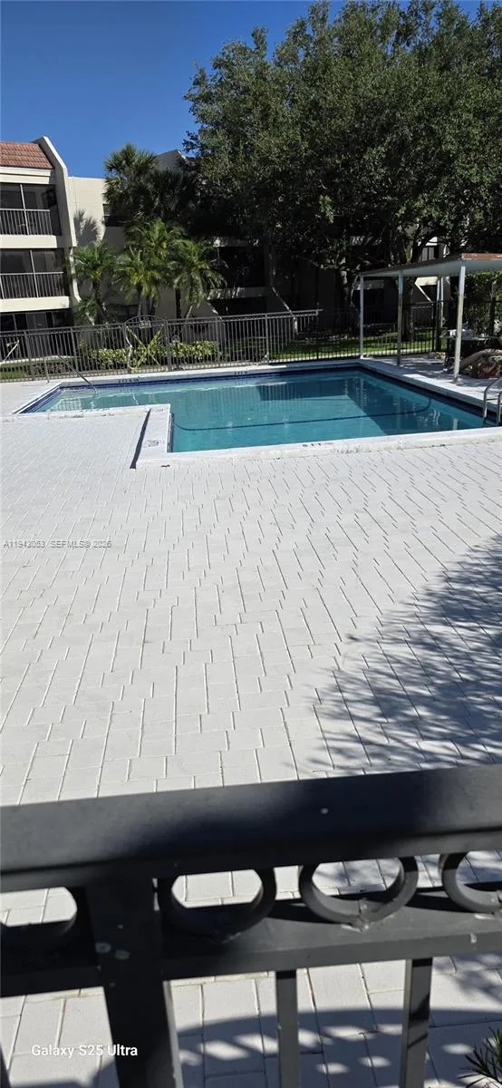 200 Lakeview Dr # 212, Weston, FL 33326 photo 12