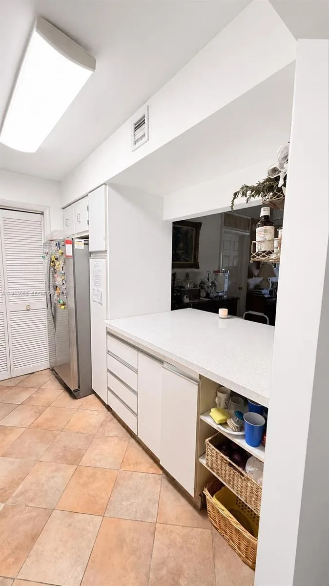 200 Lakeview Dr # 212, Weston, FL 33326 photo 8
