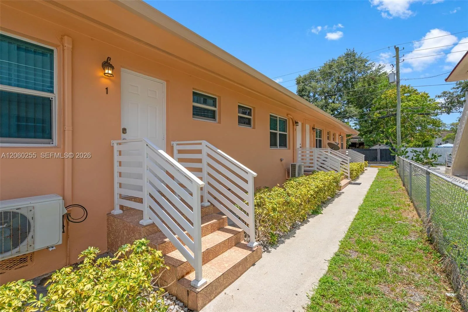 4450 W Flagler St, Miami, FL 33134 photo 3