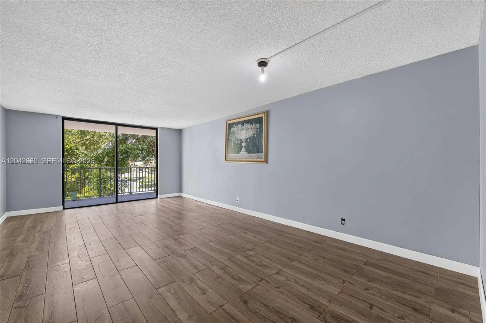 6190 Woodlands Blvd # 316, Tamarac, FL 33319 photo 3