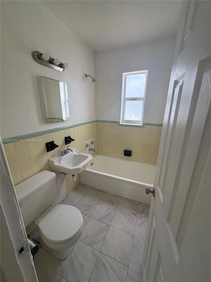 3669 Thomas Ave # 16, Miami, FL 33133 — zdjęcie 5