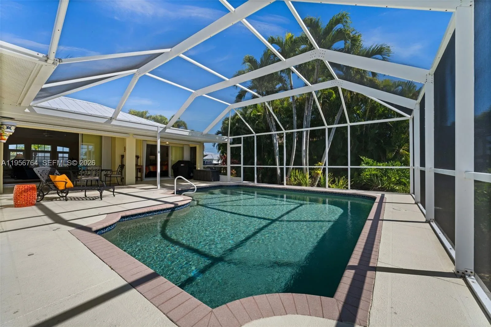 2926 SW 38th Ter, Cape Coral, FL 33914 photo 3