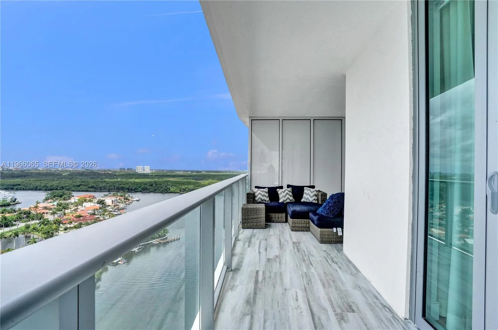 300 Sunny Isles Blvd # 4-2104, Sunny Isles Beach, FL 33160 photo 2