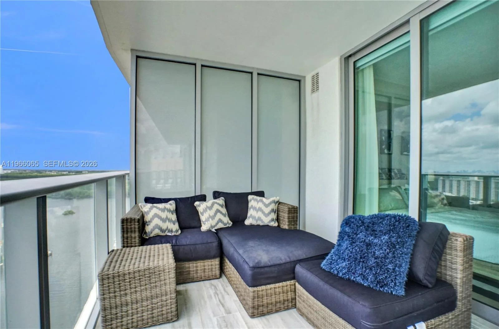 300 Sunny Isles Blvd # 4-2104, Sunny Isles Beach, FL 33160 photo 3