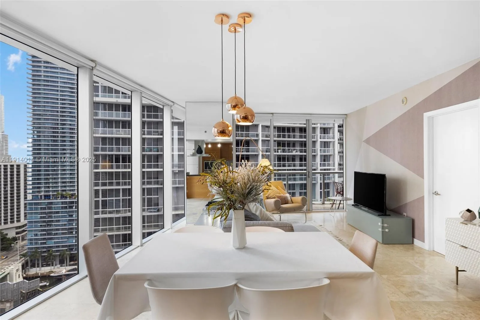 495 Brickell Ave # 2410, Miami, FL 33131 photo 10