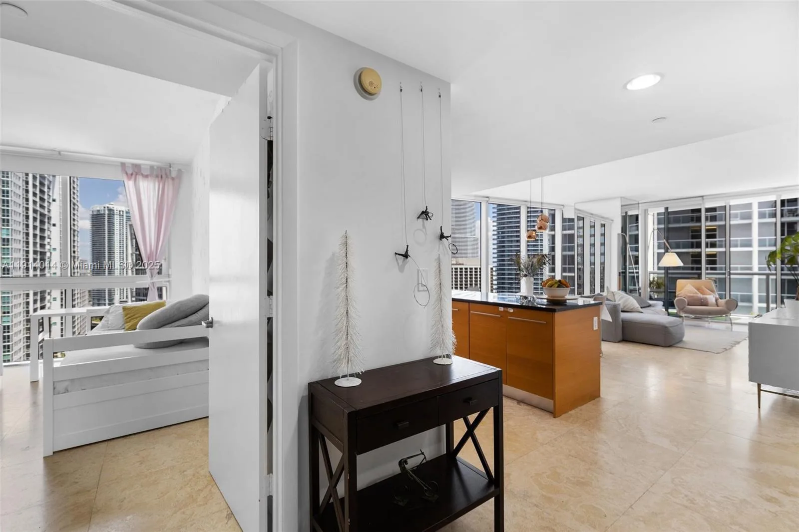 495 Brickell Ave # 2410, Miami, FL 33131 photo 2