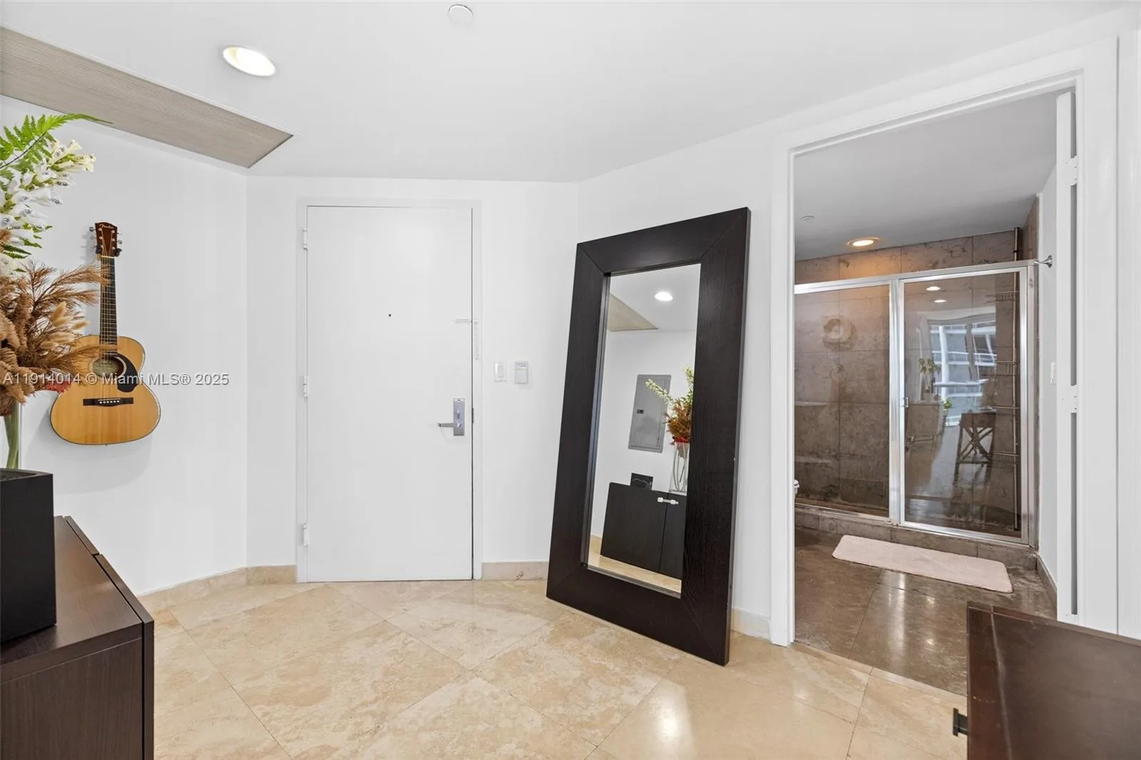 495 Brickell Ave # 2410, Miami, FL 33131 photo 3