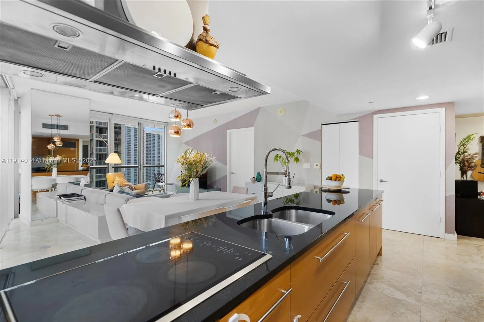 495 Brickell Ave # 2410, Miami, FL 33131 photo 9