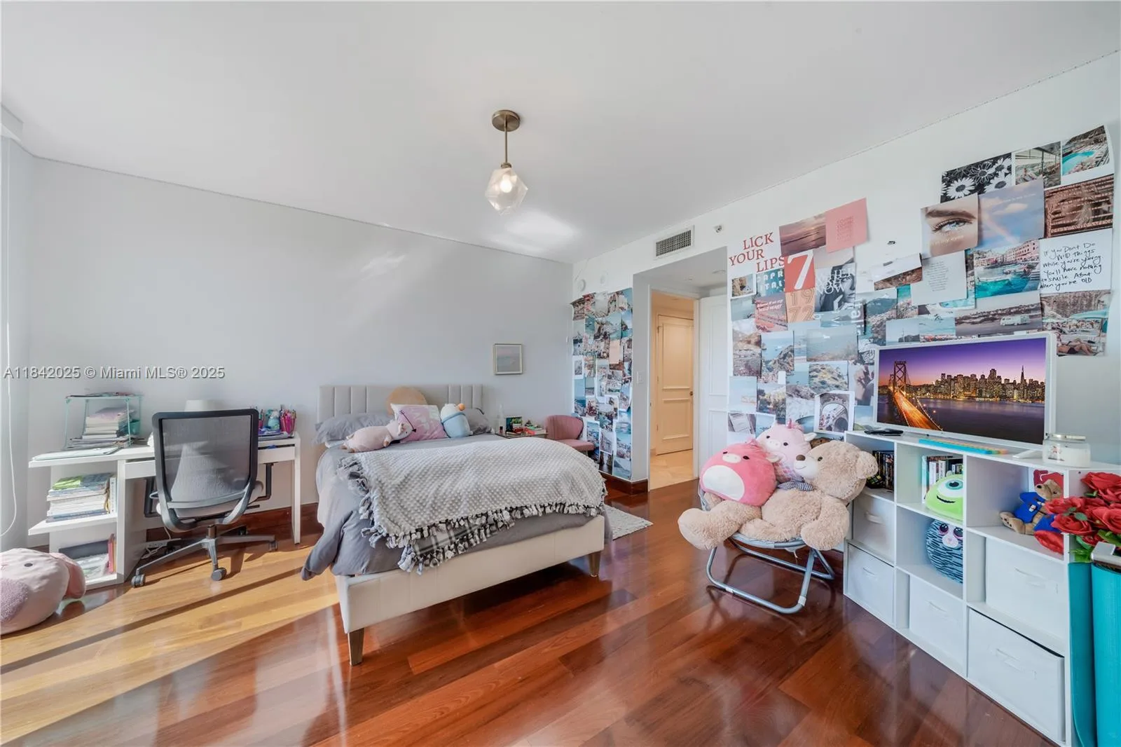 765 Crandon Blvd # PH-12, Key Biscayne, FL 33149 photo 3