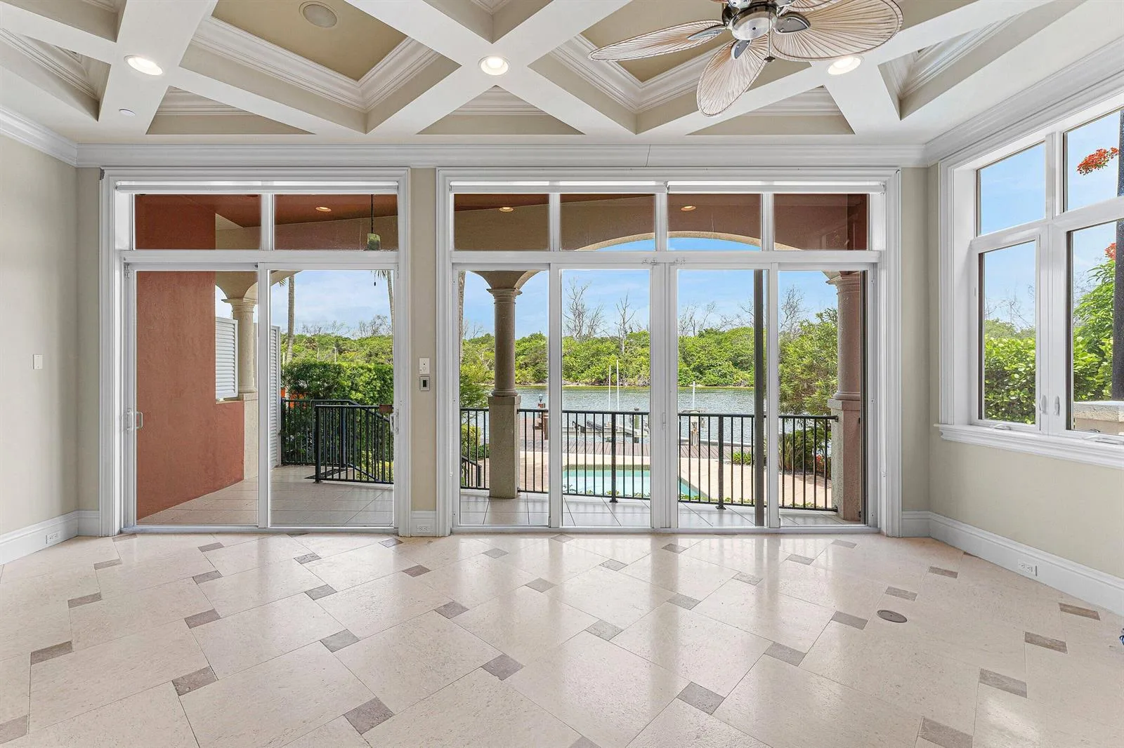 453 NE 19th Avenue, Deerfield Beach, FL 33441 photo 13