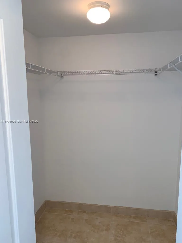 110 Washington Ave # 1405, Miami Beach, FL 33139 photo 12