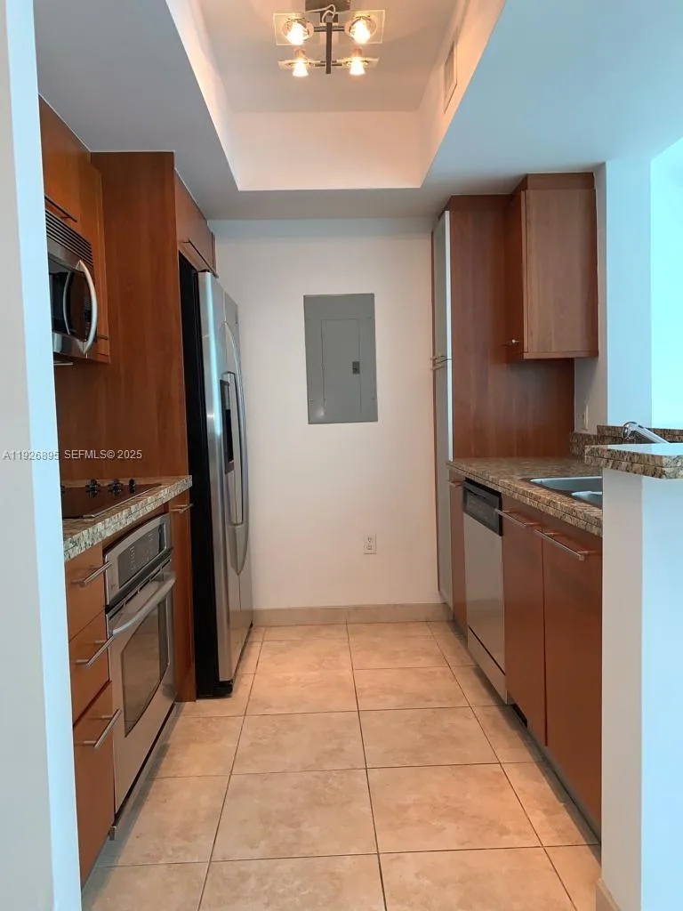 110 Washington Ave # 1405, Miami Beach, FL 33139 photo 4