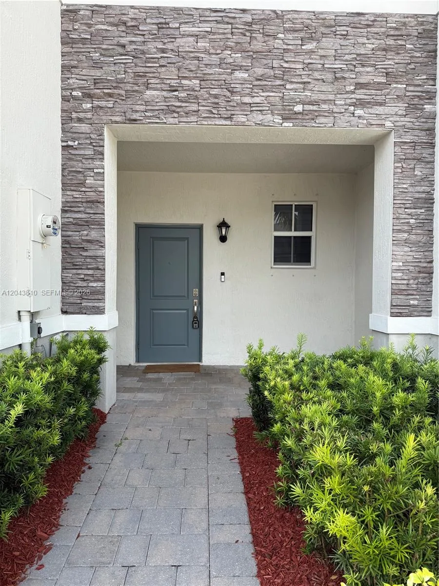 782 SE 18th St, Homestead, FL 33034 photo 4