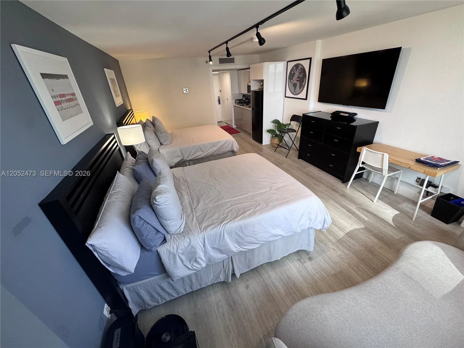 19201 Collins Ave # 718, Sunny Isles Beach, FL 33160 photo 6