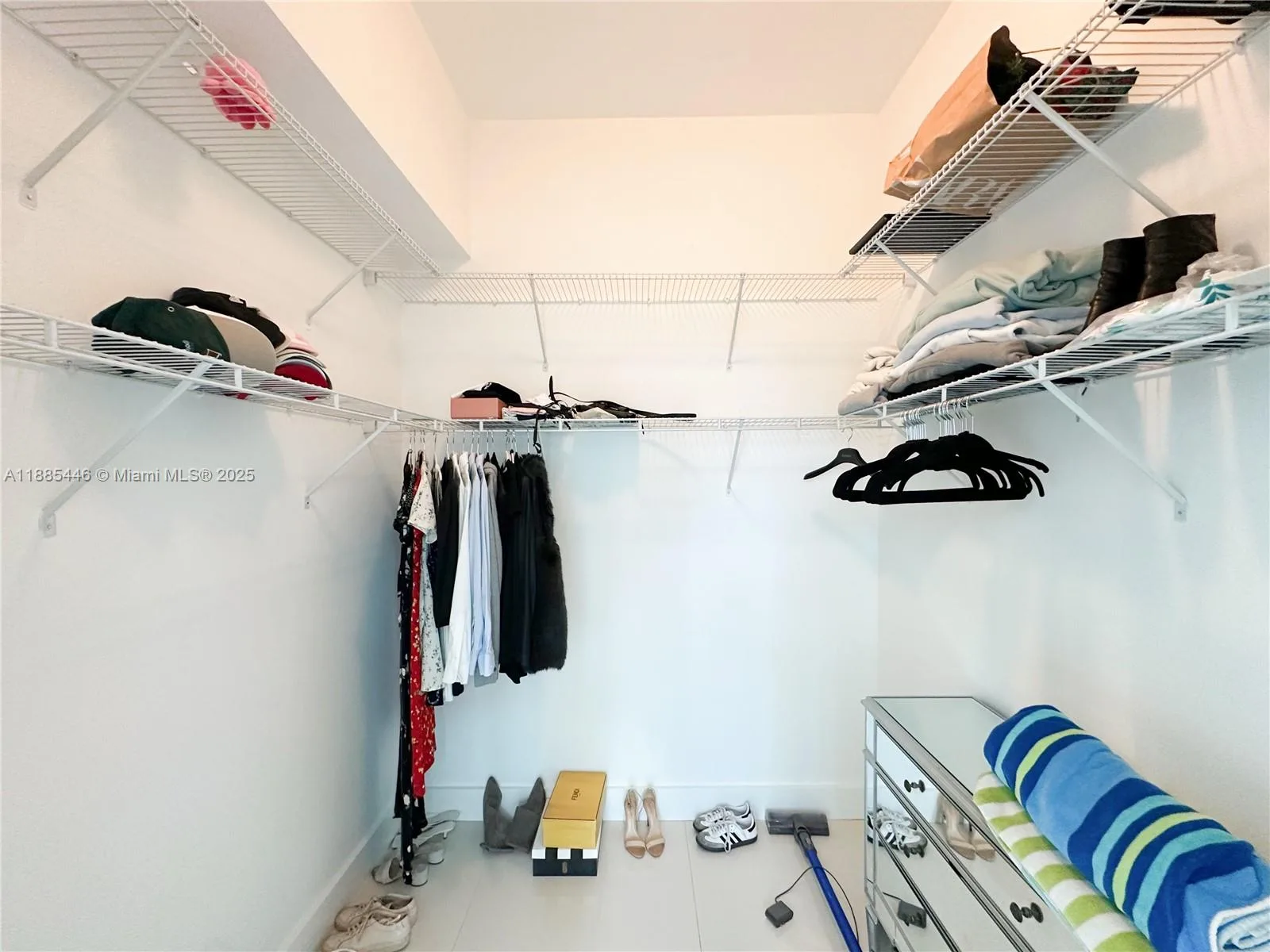 950 Brickell Bay Dr # 1001, Miami, FL 33131 photo 12