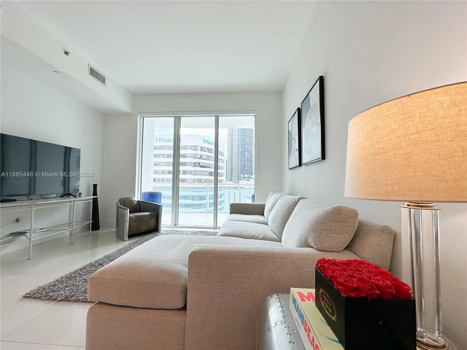 950 Brickell Bay Dr # 1001, Miami, FL 33131 photo 4