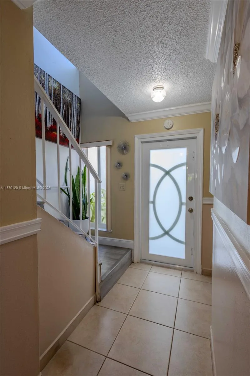 2435 SW 11th St # 9-B, Miami, FL 33135 photo 4