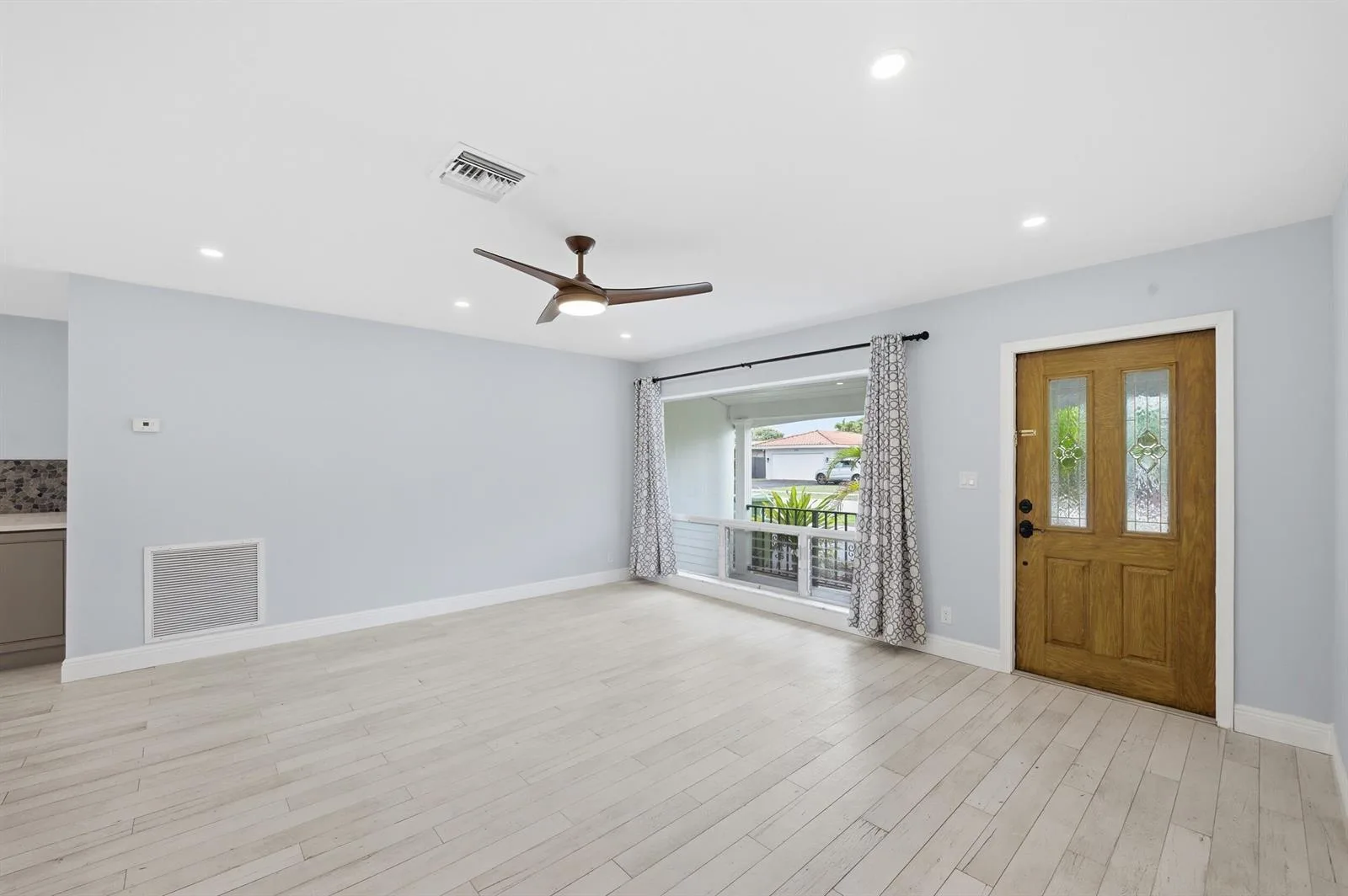 2120 NE 62nd Court, Fort Lauderdale, FL 33308 photo 9
