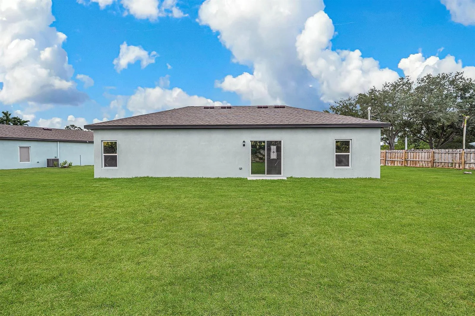 7735 95th Avenue, Vero Beach, FL 32967 photo 3