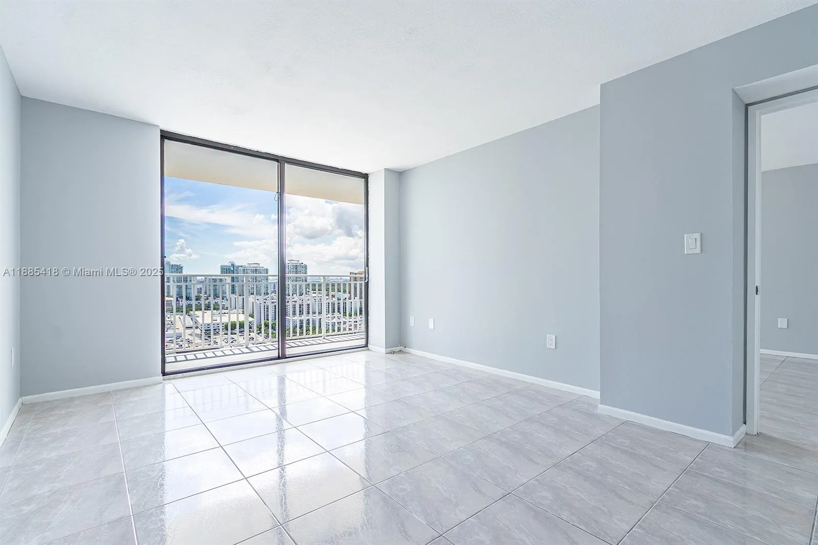 210 174th St # 2406, Sunny Isles Beach, FL 33160 photo 13