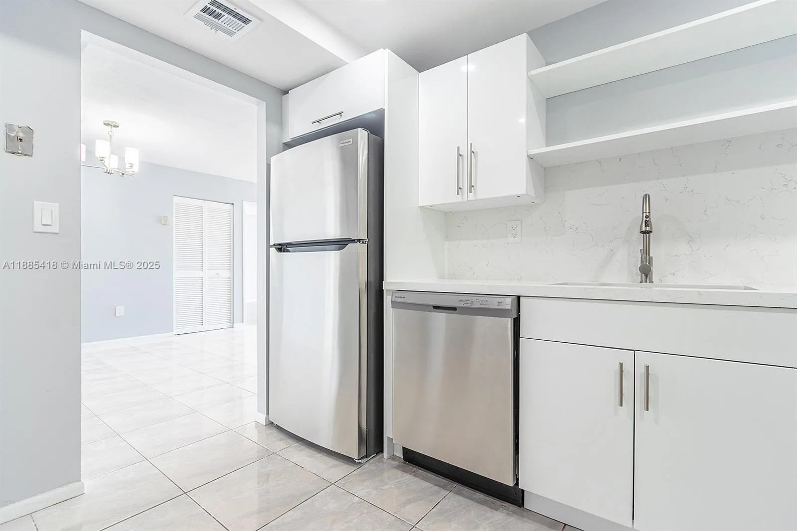 210 174th St # 2406, Sunny Isles Beach, FL 33160 photo 8