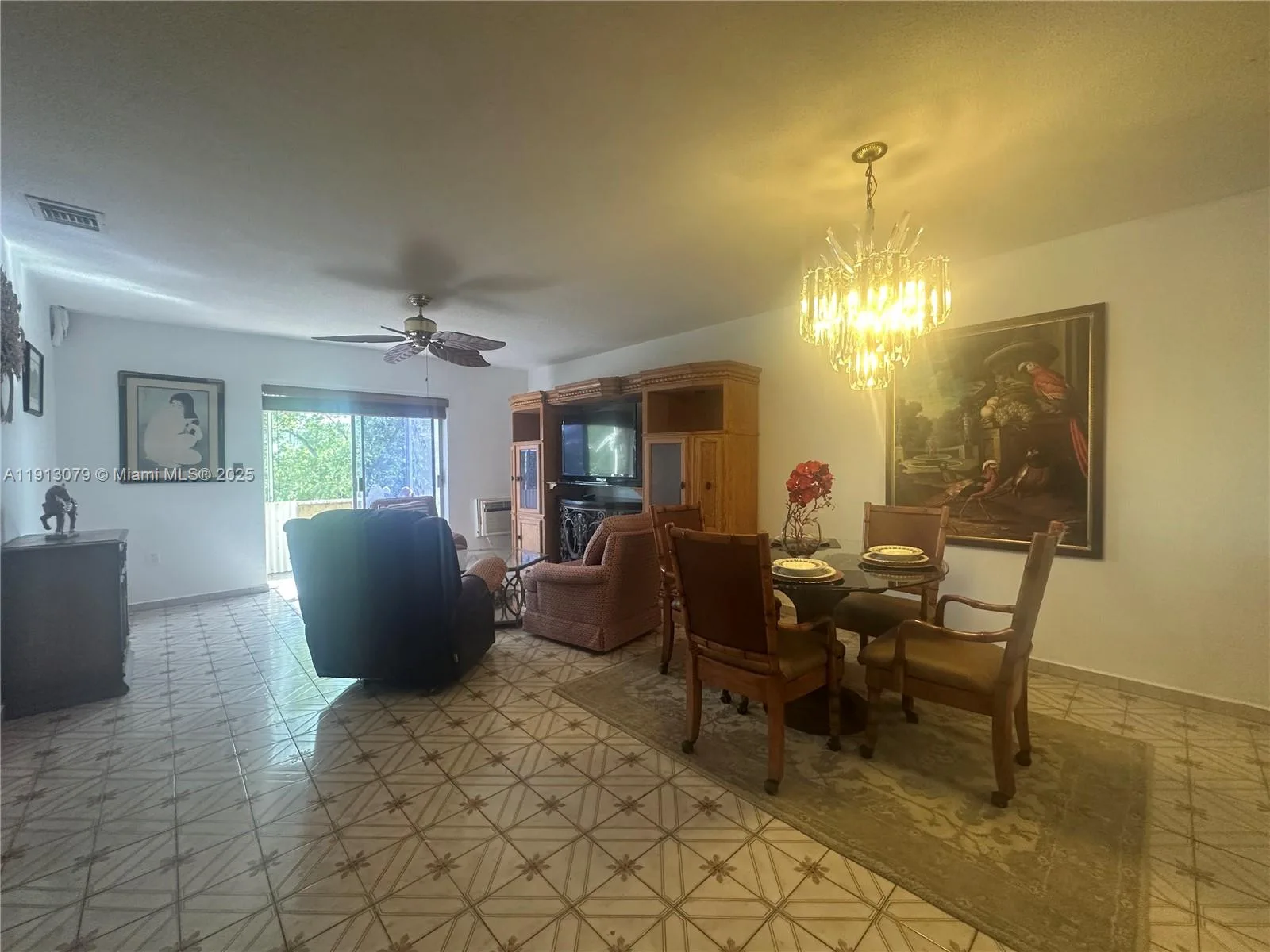 16790 NE 14th Ave # 202, Miami, FL 33162 photo 2