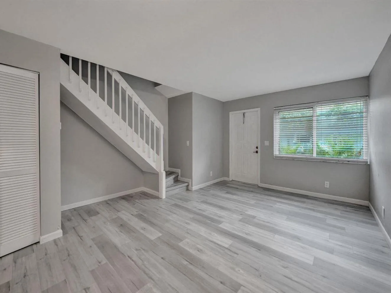 9845 RIVERSIDE Drive # 8-28, Coral Springs, FL 33071 photo 4