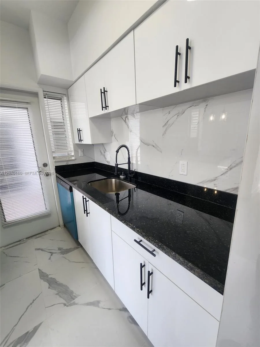 2101 Normandy Dr # 202, Miami Beach, FL 33141 photo 13