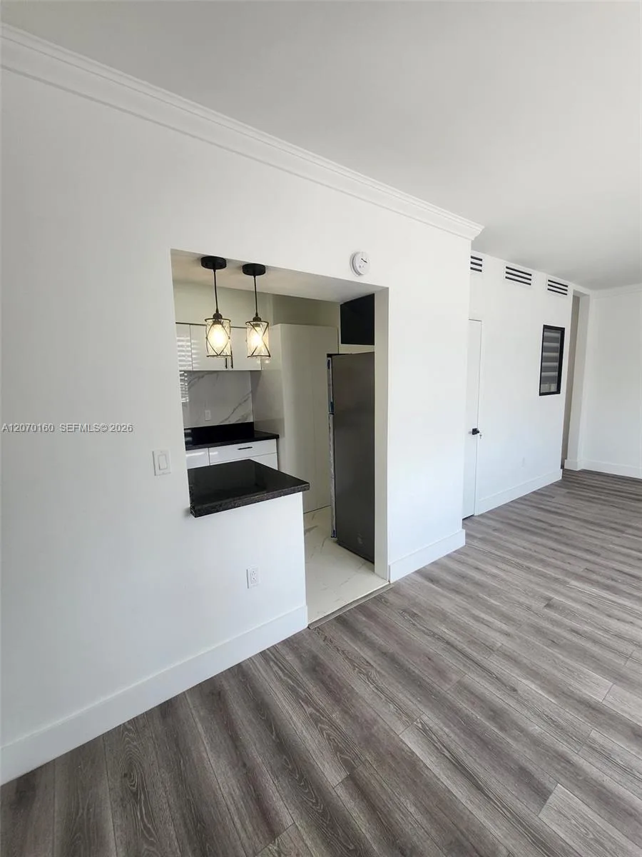 2101 Normandy Dr # 202, Miami Beach, FL 33141 photo 7