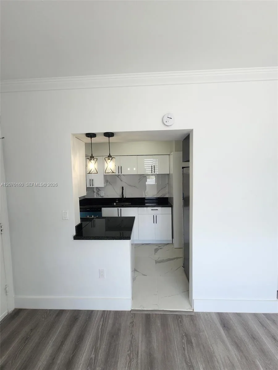 2101 Normandy Dr # 202, Miami Beach, FL 33141 photo 8
