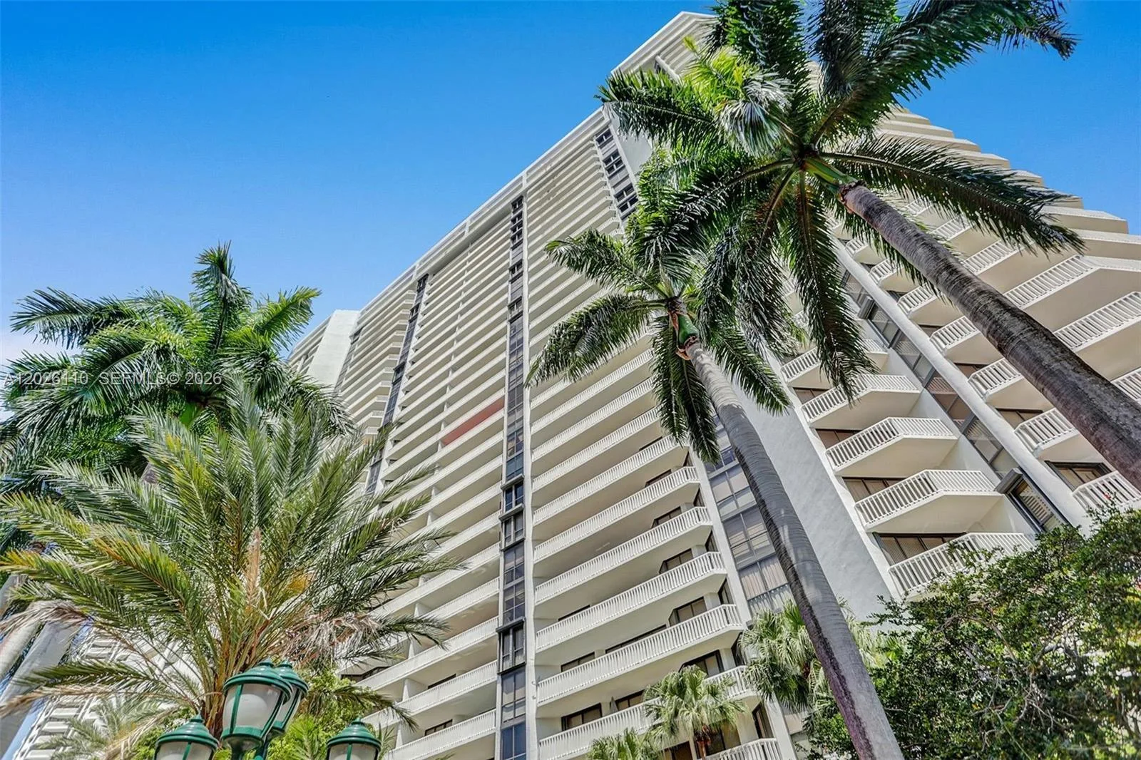 2000 Island Blvd # 1108, Aventura, FL 33160