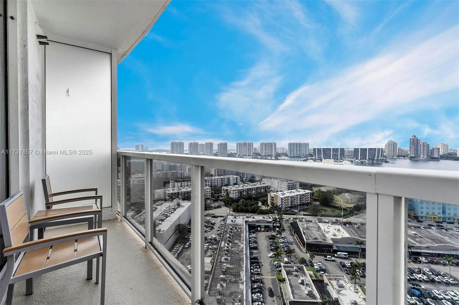 18001 Collins Ave # 2002, Sunny Isles Beach, FL 33160 photo 2