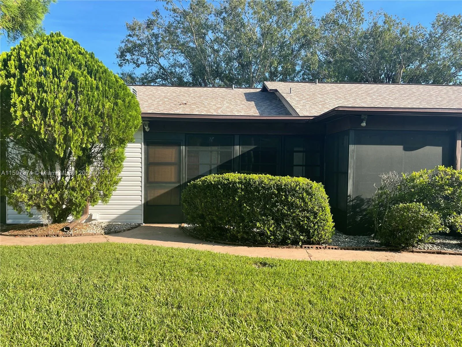 4631 Vilabella Dr, Sebring, FL 33872 photo 3
