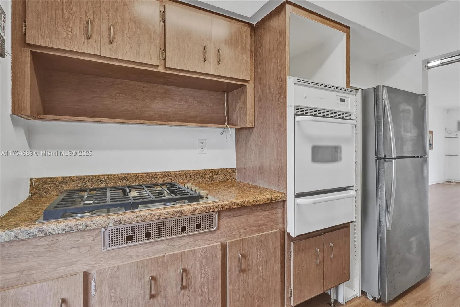 13105 Ixora Ct # 319, North Miami, FL 33181 photo 13