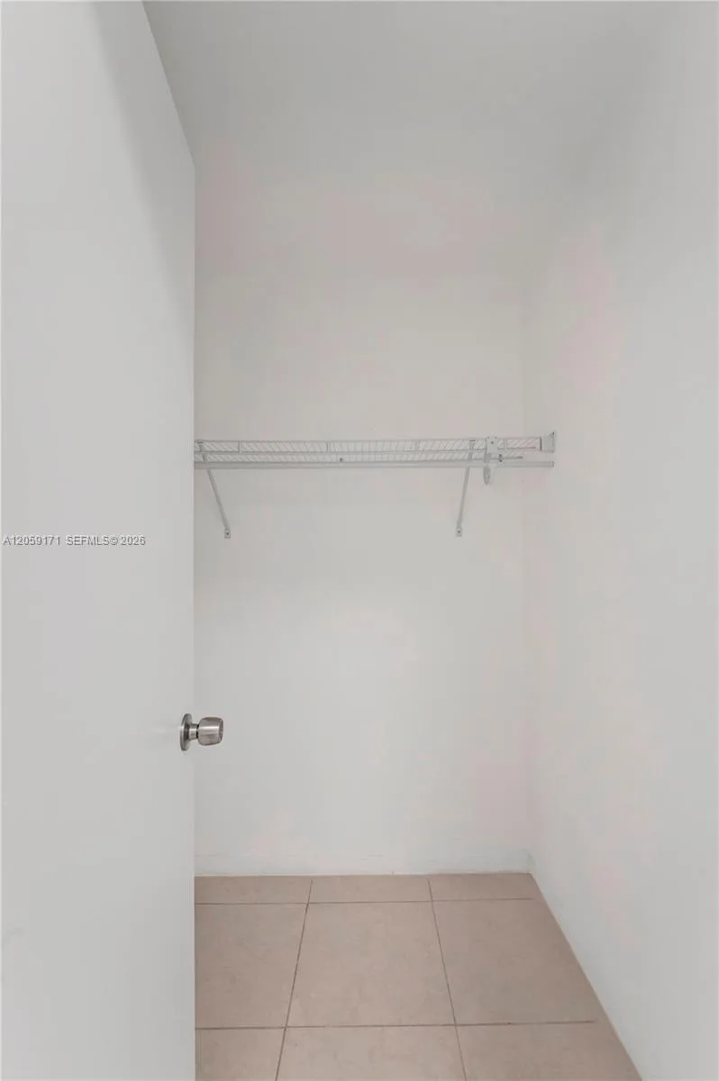 14190 W Dixie Hwy # 1, North Miami, FL 33161 photo 11