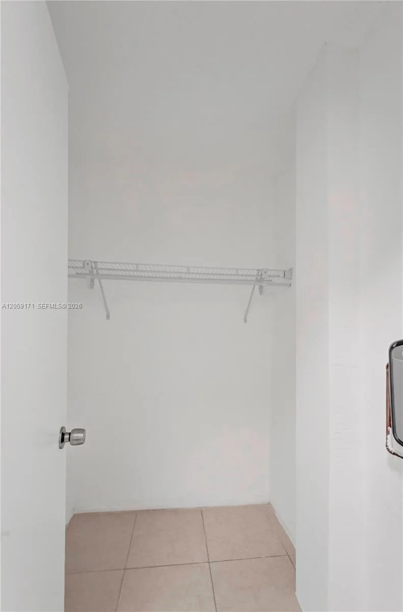 14190 W Dixie Hwy # 1, North Miami, FL 33161 photo 12