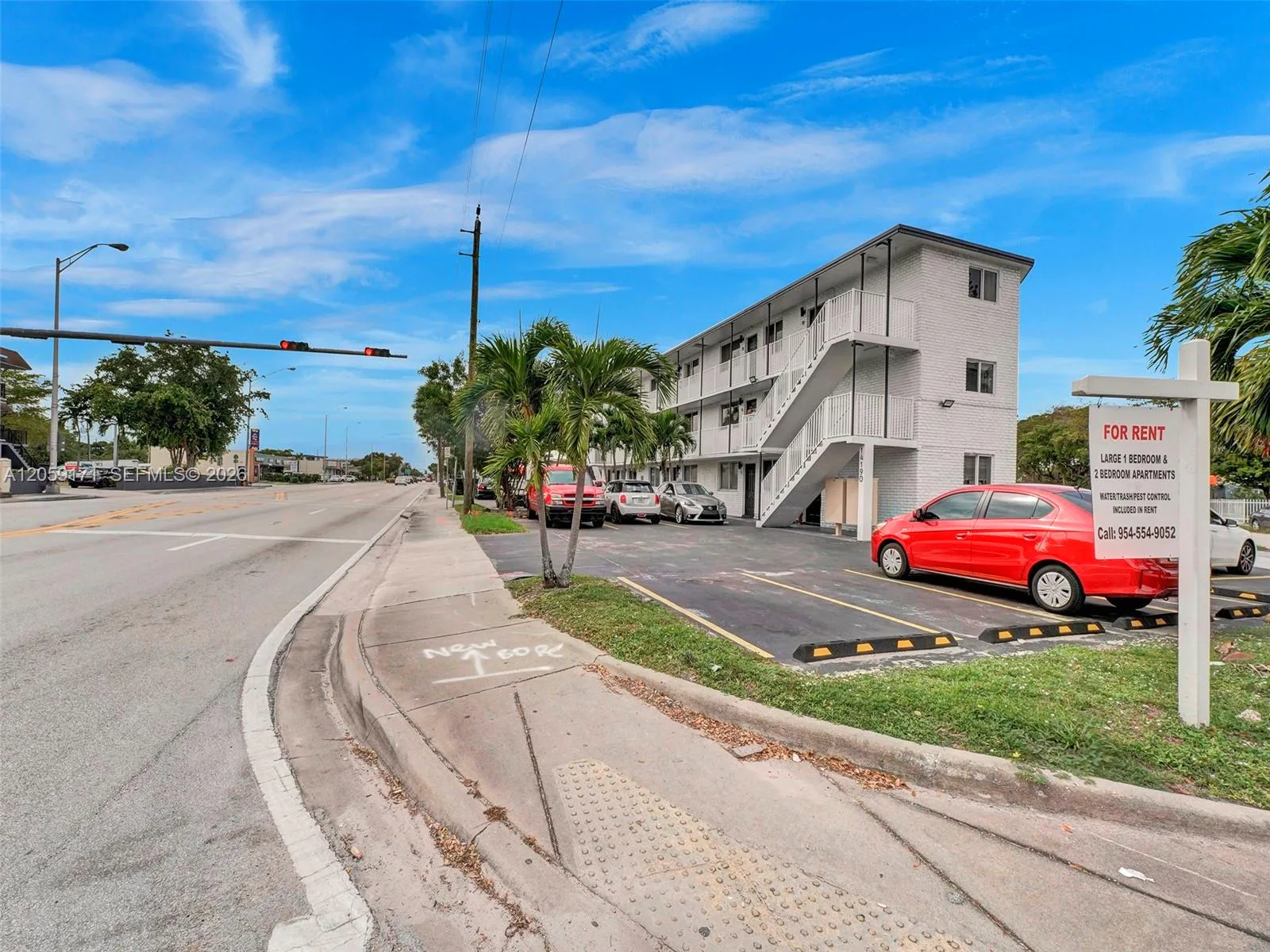 14190 W Dixie Hwy # 1, North Miami, FL 33161 photo 2