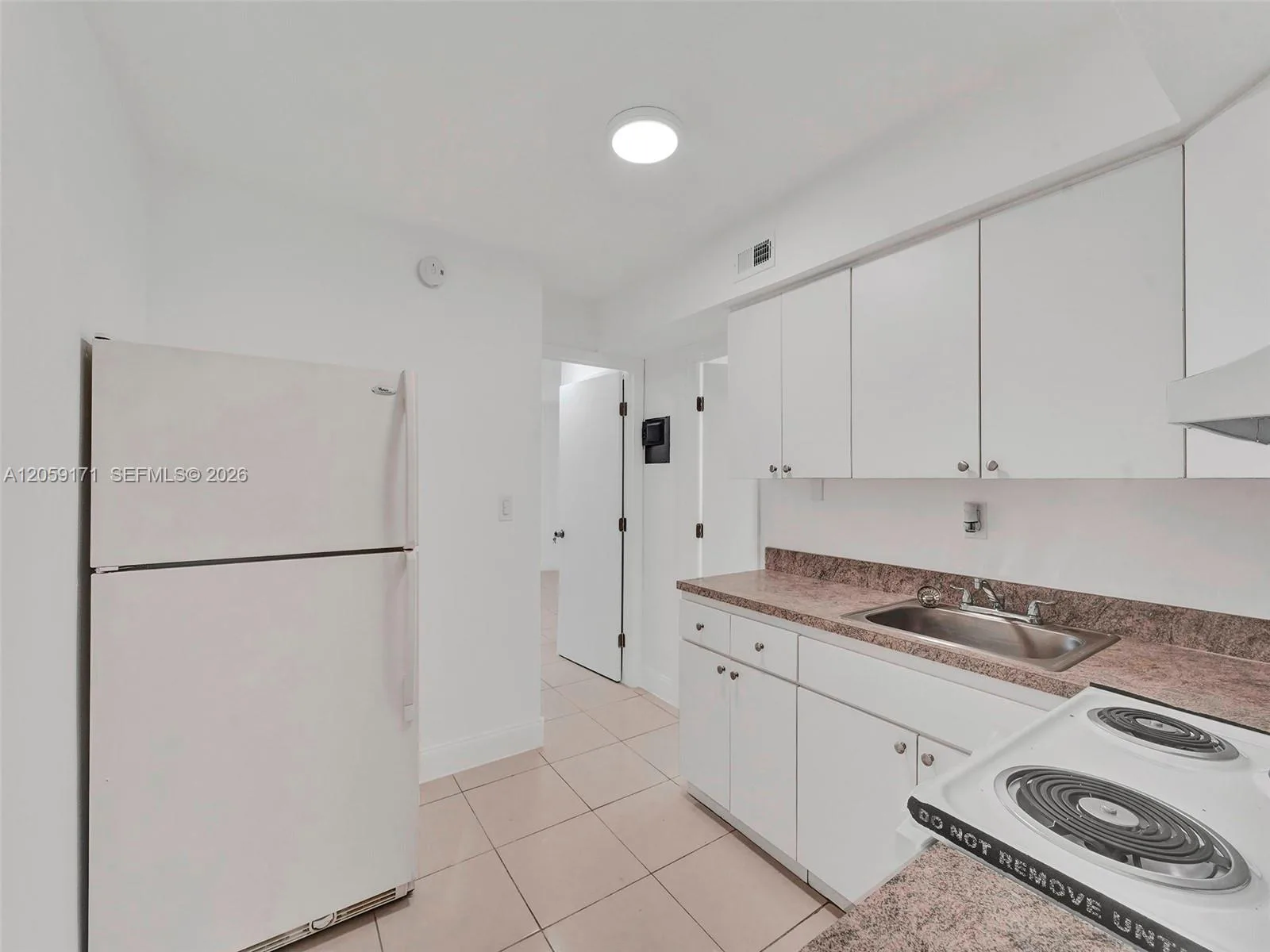 14190 W Dixie Hwy # 1, North Miami, FL 33161 photo 7