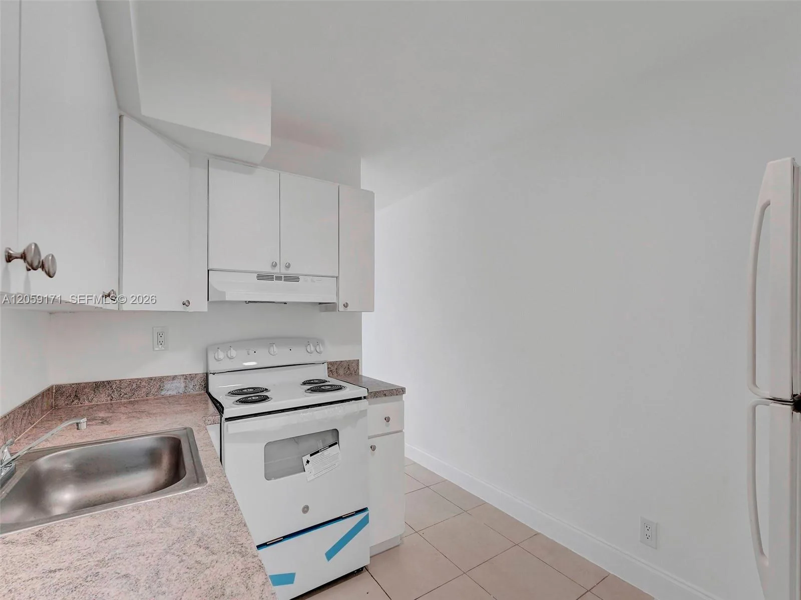 14190 W Dixie Hwy # 1, North Miami, FL 33161 photo 8