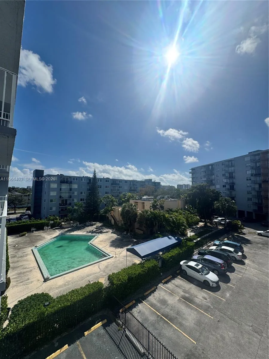 1470 NE 125th Ter # 407, North Miami, FL 33161