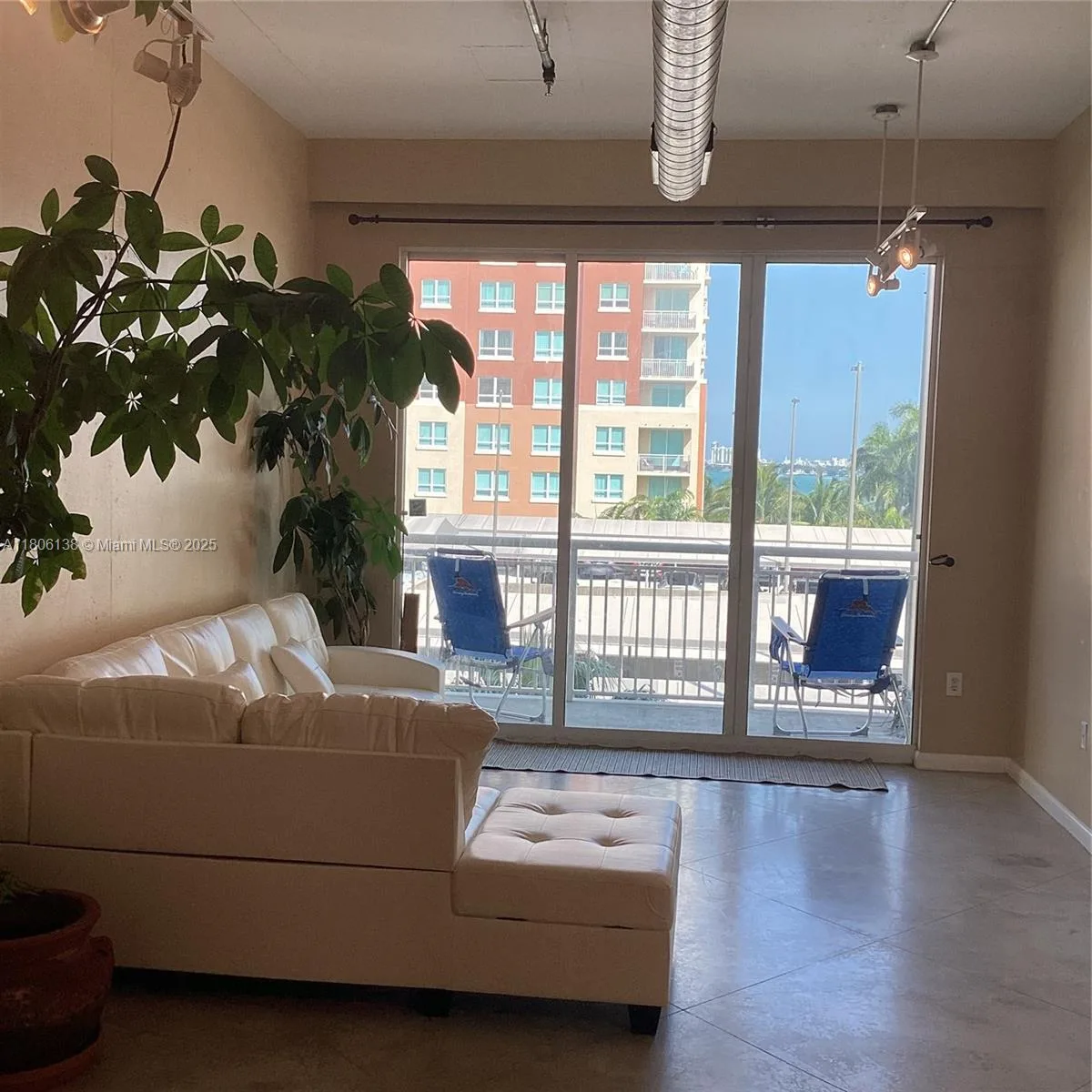 2001 Biscayne Blvd # 3503, Miami, FL 33137 photo 12