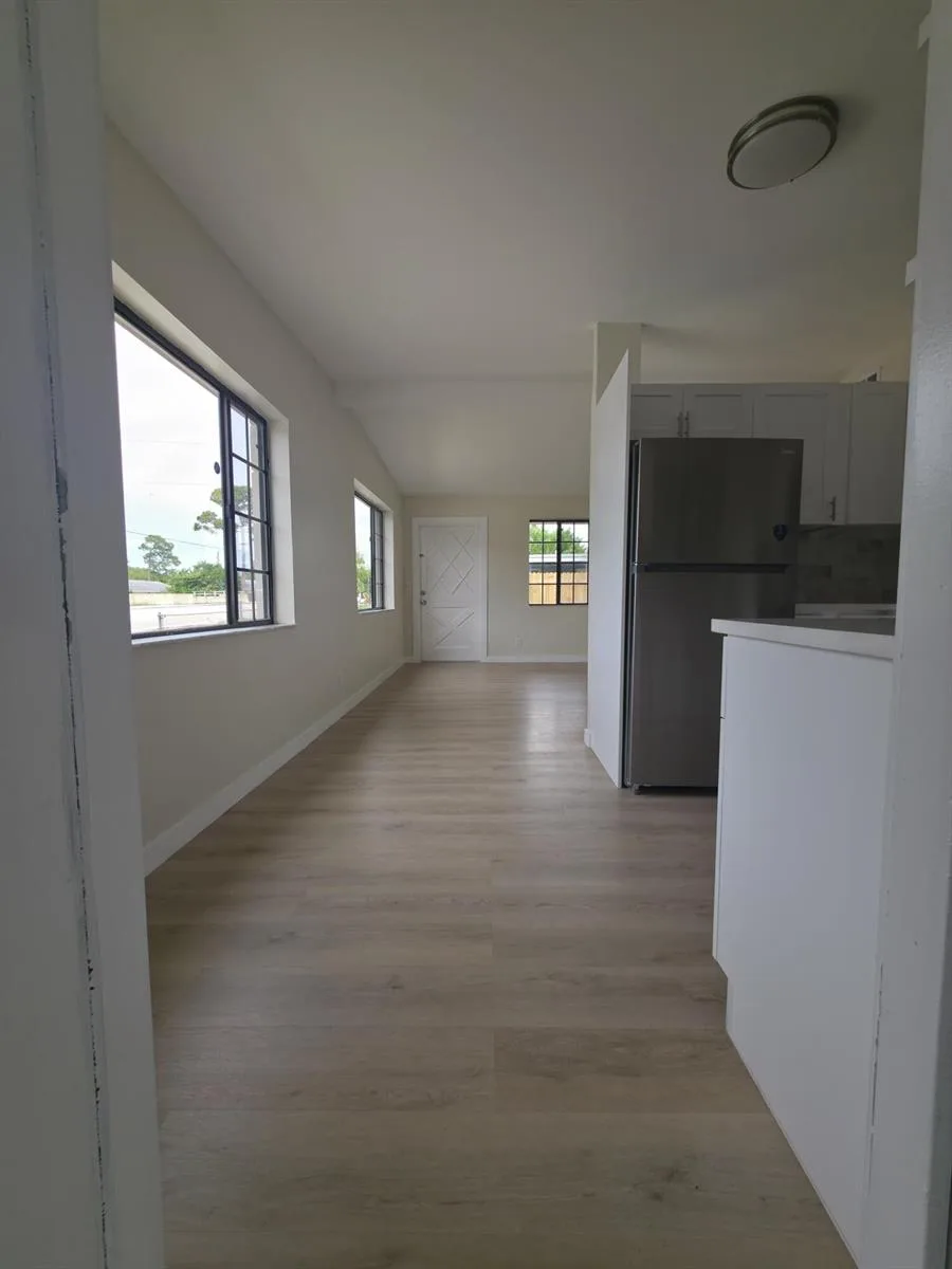 5536 PURDY Lane, West Palm Beach, FL 33415 photo 6