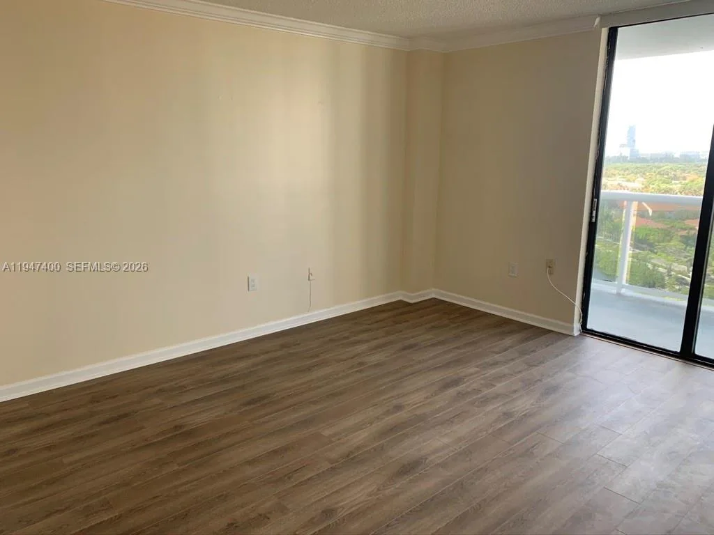 20505 E Country Club Dr # 1631, Aventura, FL 33180 photo 7