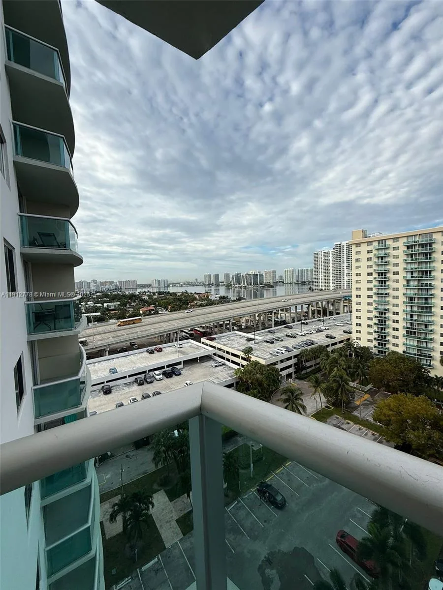 19380 Collins Ave # 1209, Sunny Isles Beach, FL 33160 photo 2