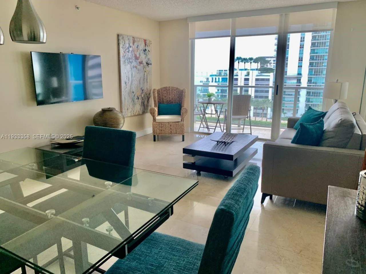1155 Brickell Bay Dr # 705, Miami, FL 33131
