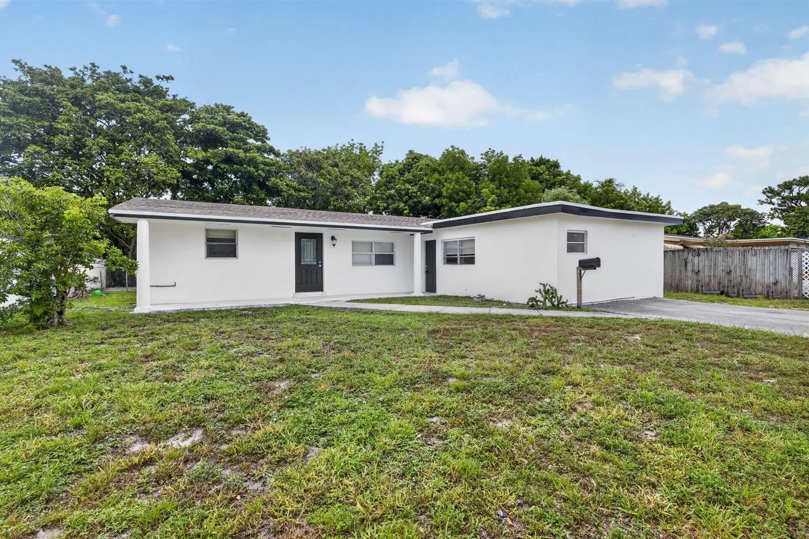 1111 SW 31ST Avenue, Fort Lauderdale, FL 33312