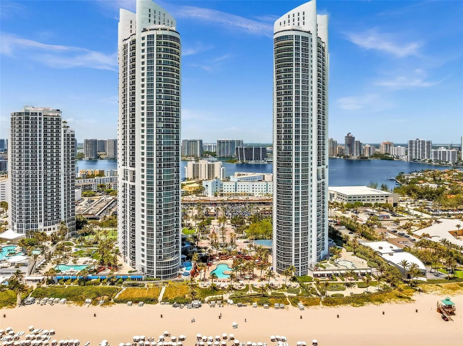 18201 Collins Ave # 1502, Sunny Isles Beach, FL 33160 photo 4