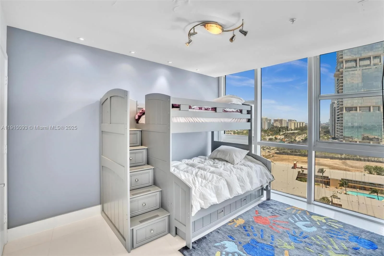 18201 Collins Ave # 1502, Sunny Isles Beach, FL 33160 photo 5