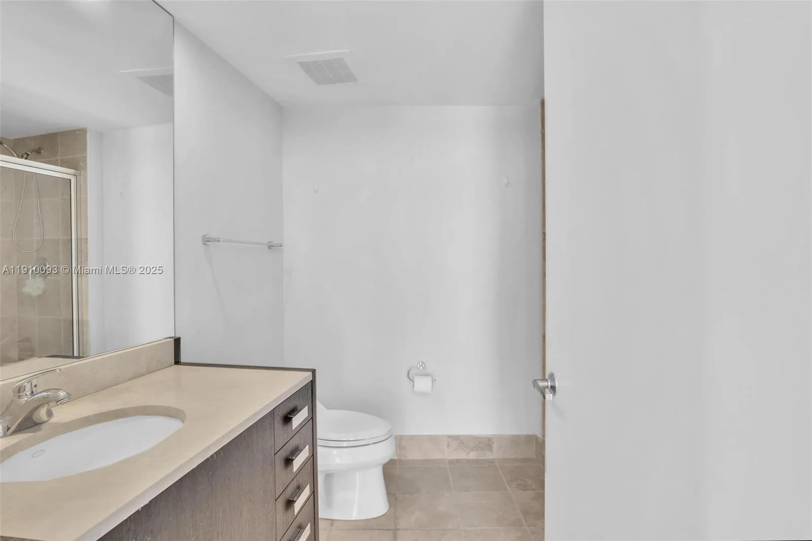 18201 Collins Ave # 1502, Sunny Isles Beach, FL 33160 photo 8