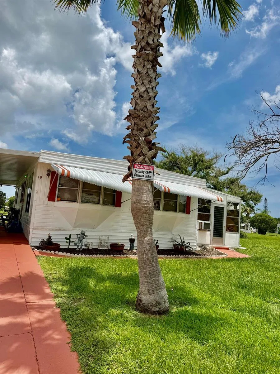 19 Rio Verde Way, Port St. Lucie, FL 34952
